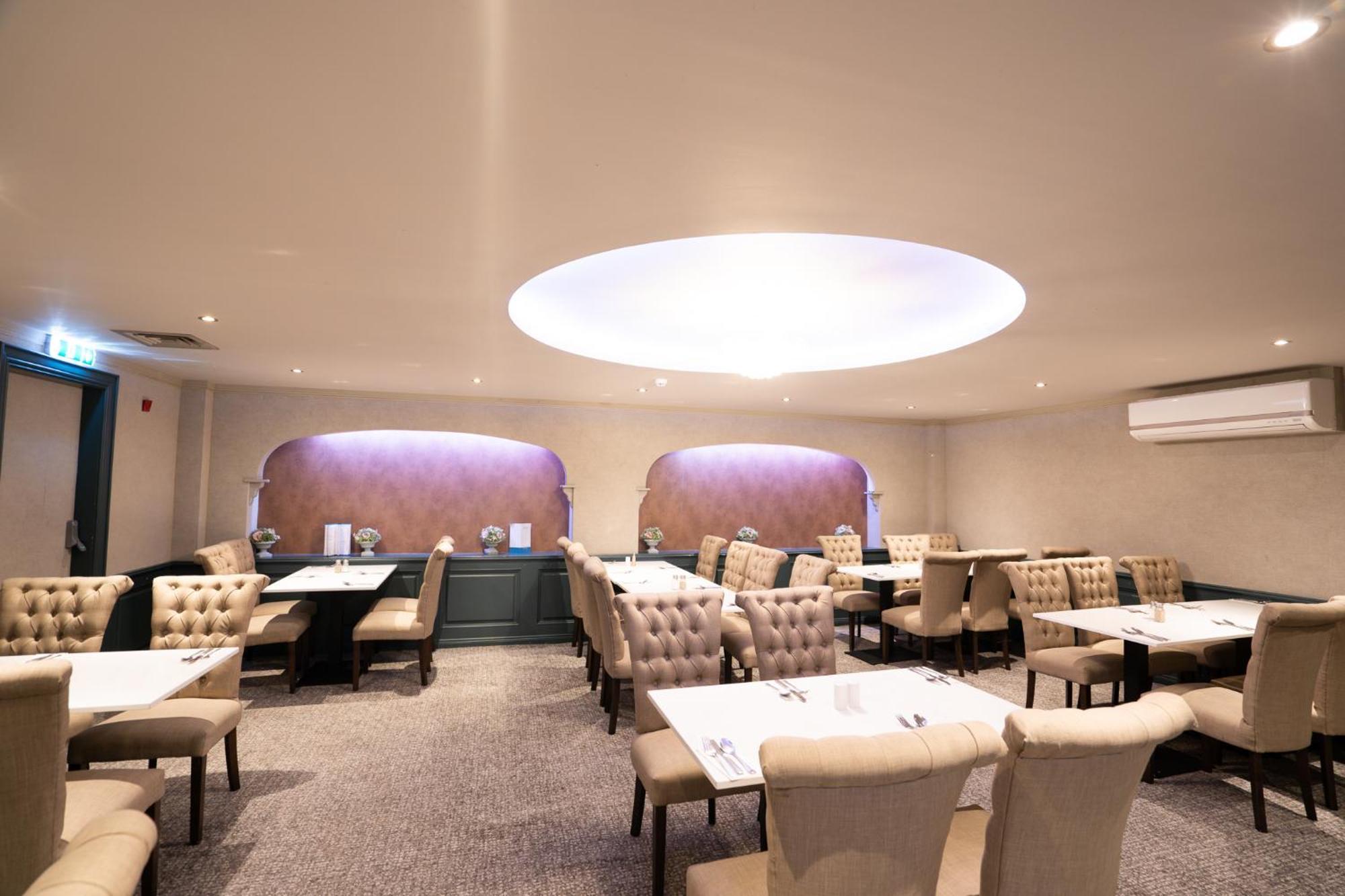 Bushtown Hotel & Spa Колрейн Екстер'єр фото