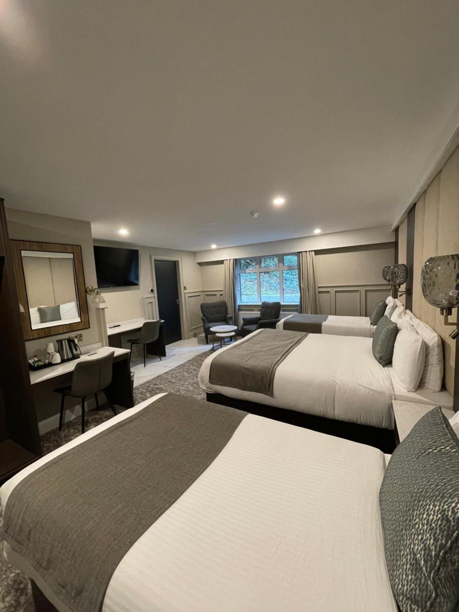 Bushtown Hotel & Spa Колрейн Екстер'єр фото