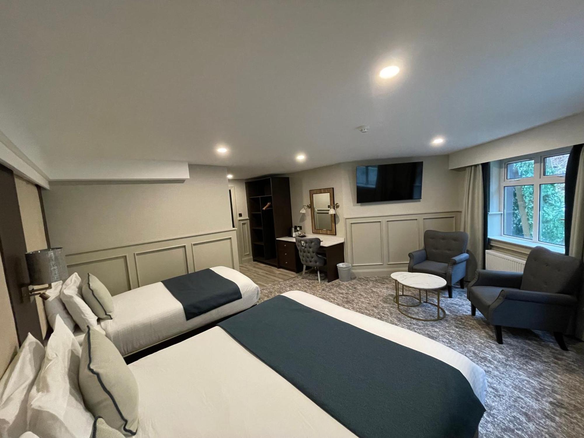 Bushtown Hotel & Spa Колрейн Екстер'єр фото