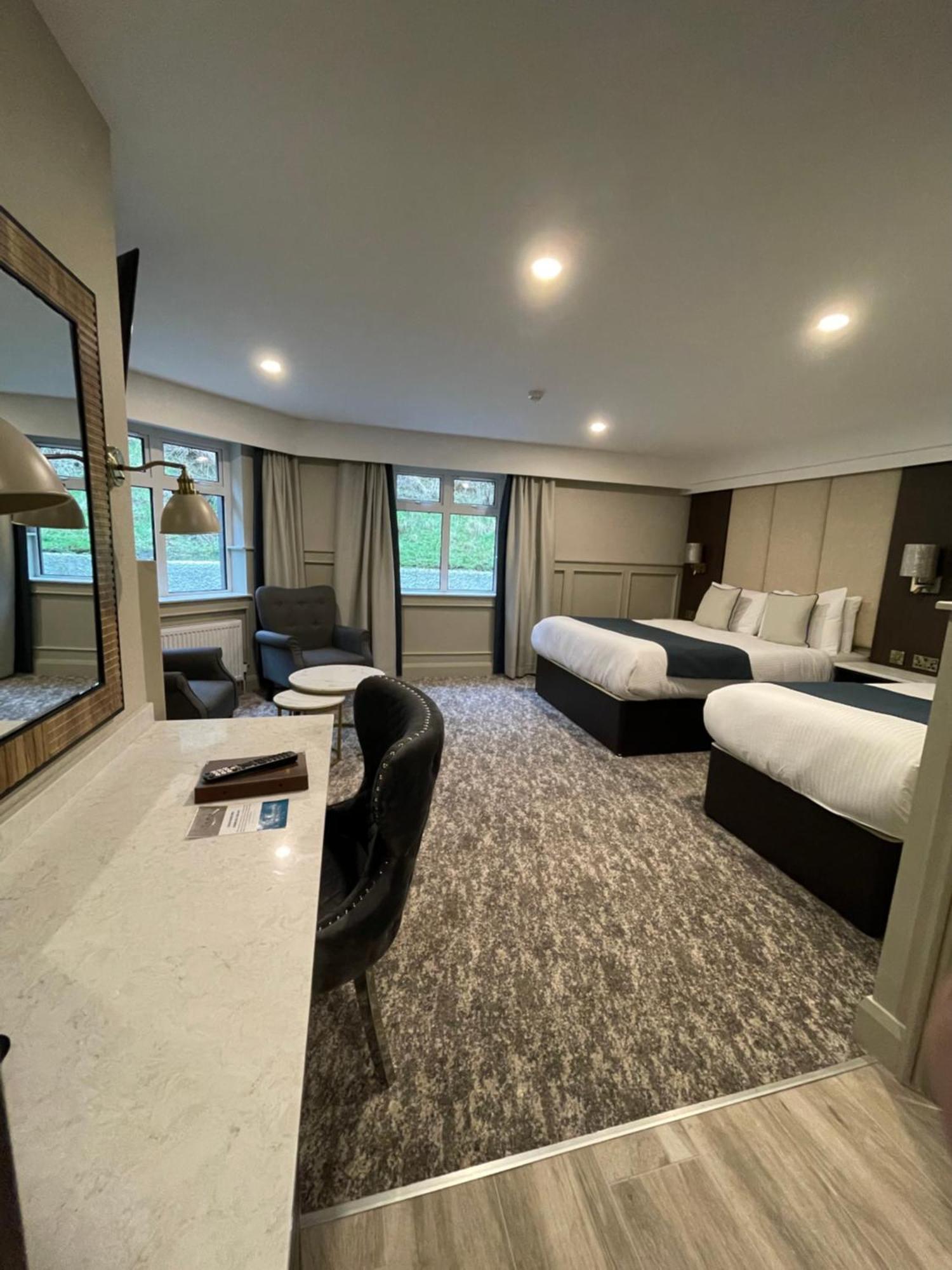 Bushtown Hotel & Spa Колрейн Екстер'єр фото