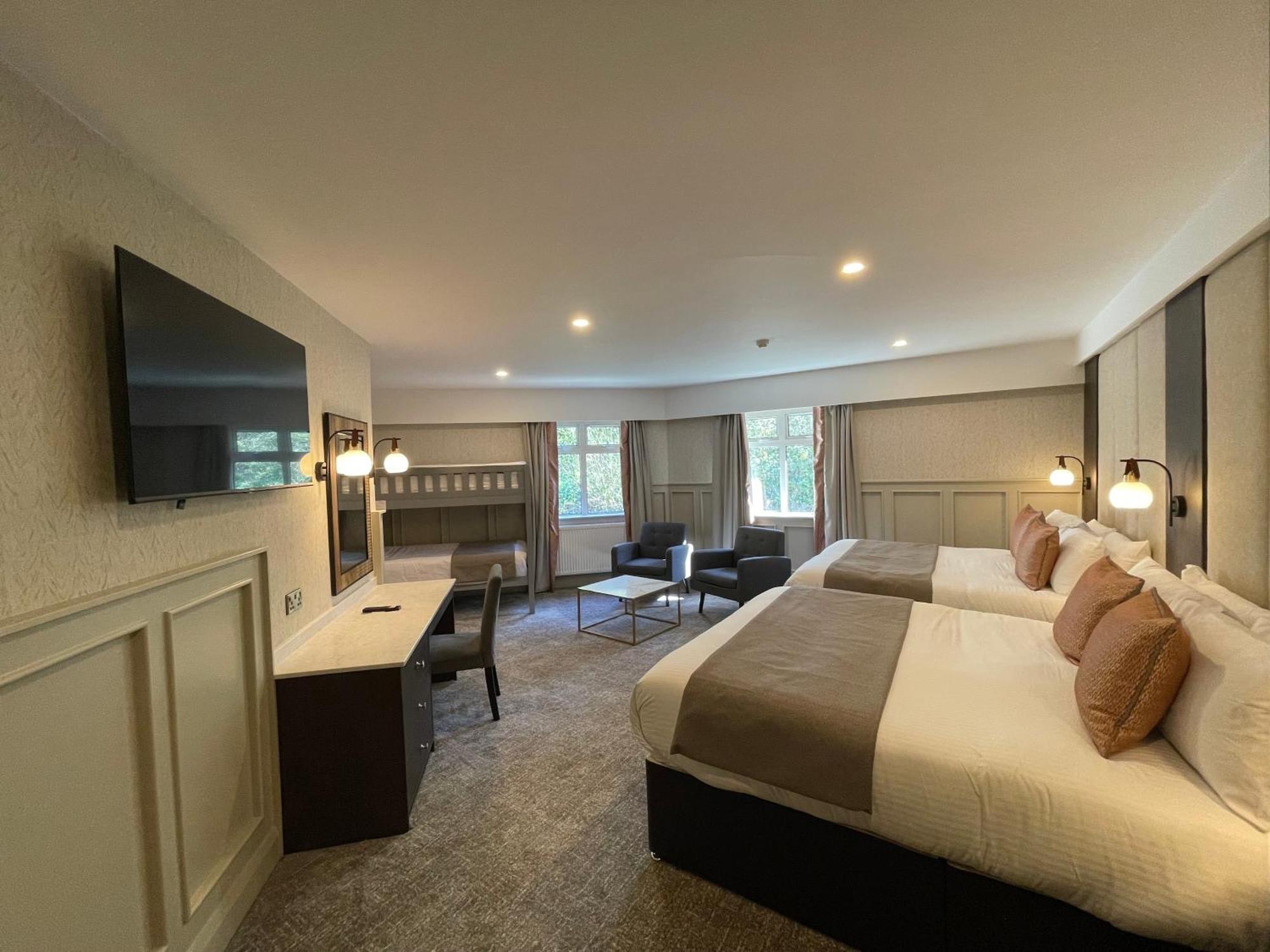 Bushtown Hotel & Spa Колрейн Екстер'єр фото