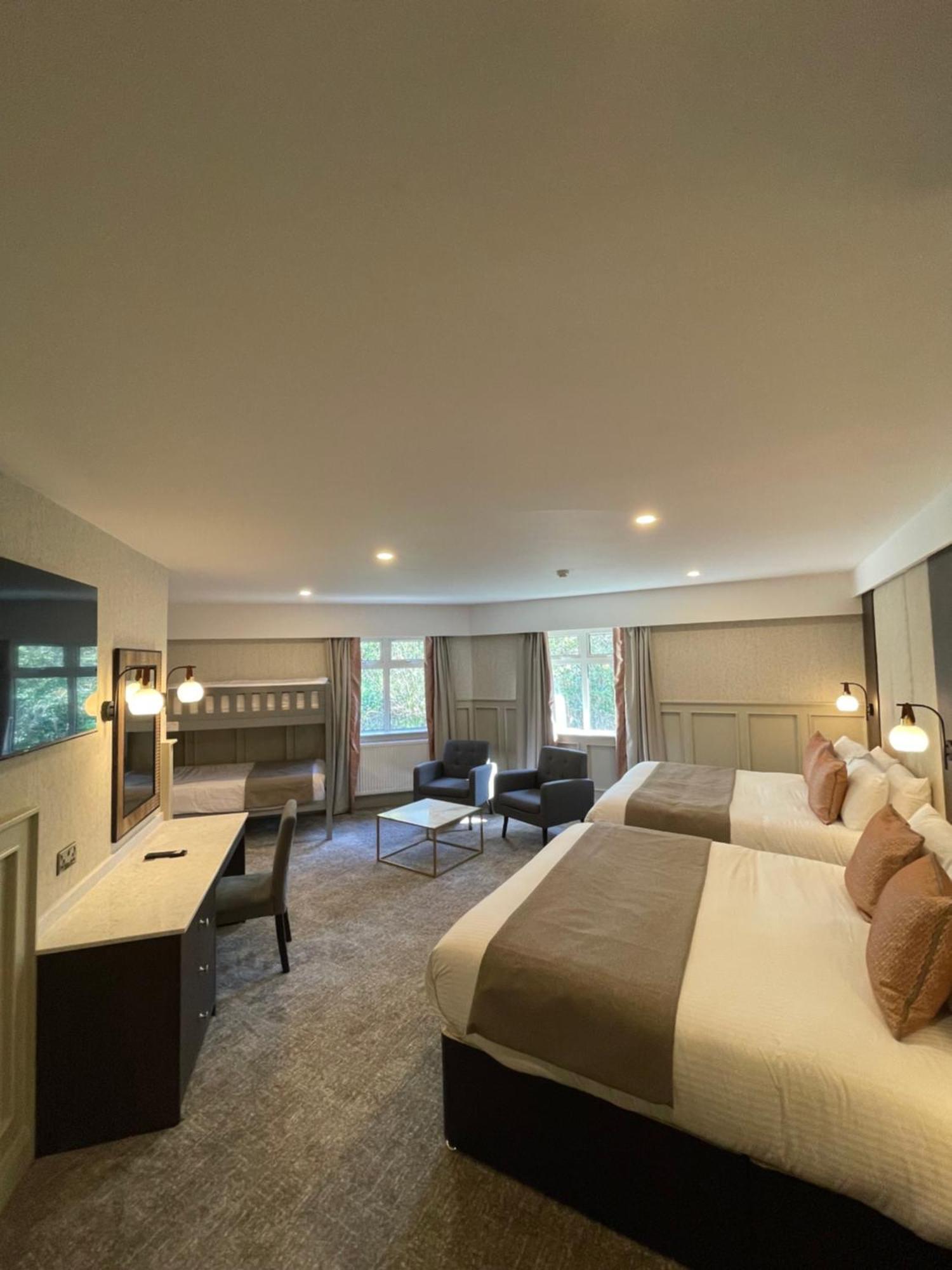 Bushtown Hotel & Spa Колрейн Екстер'єр фото
